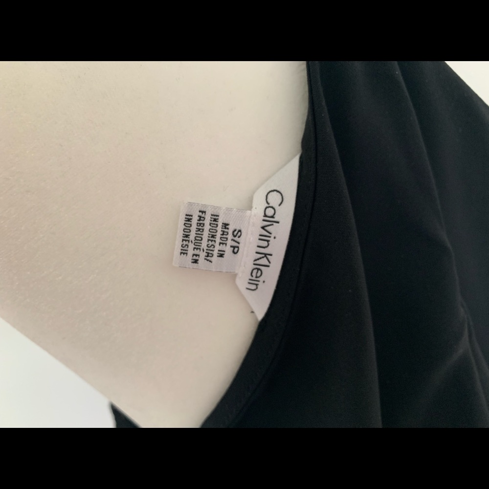 CALVIN KLEIN Racerback Flowy Top - Picture 6 of 6